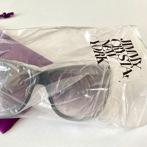 JIMMY CRYSTAL NY- NWT WOMENS SUNGLASSES Black frame w/SWAROVSKI CRYSTALS 2 LEFT! - Picture 7 of 7